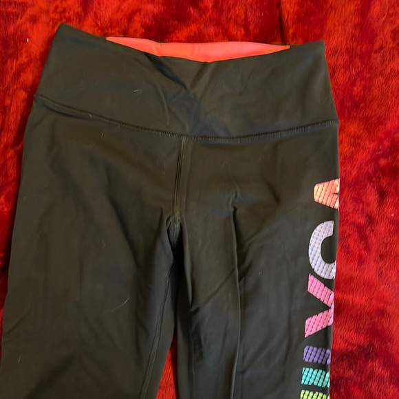 Victoria’s Secret leggings- great condition! - Picture 1 of 5
